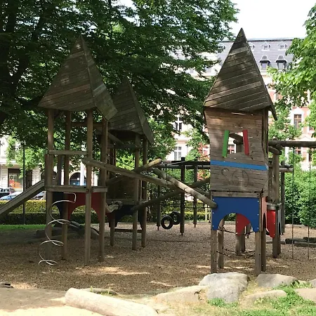 Gemütliche Pomologische Gartenstrasse